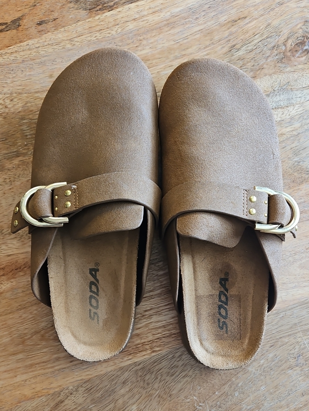 SODA Brown buckle clogs size 6.5